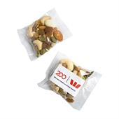 25g Trail Yoghurt Nut Mix Cello Bags