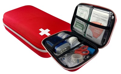 18 Piece First Aid Kit